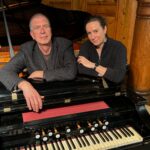 Konzert mit Harmonium und Klavier in der Stabkirche